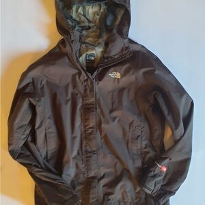 The North Face Men’s Hooded Rain Jacket